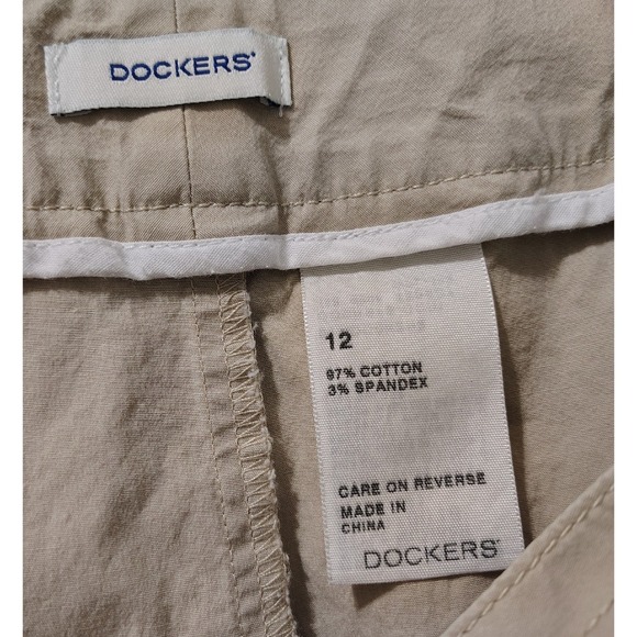 Dockers Khaki Skirt Mini Skirt Stretch Casual Comfort Size 12 W - Picture 2 of 6